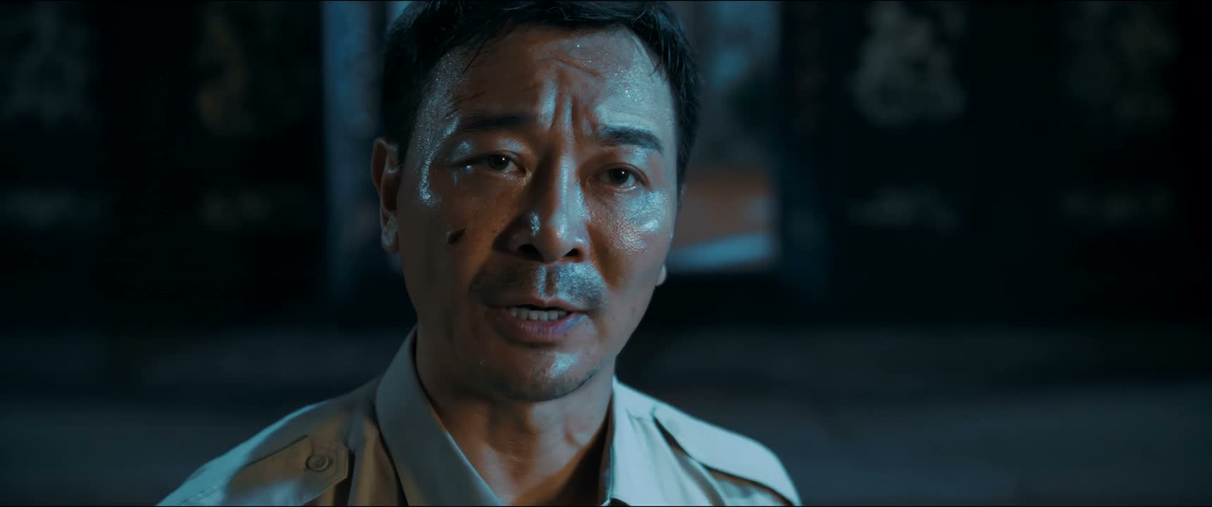 得我来办 你凭什么呀