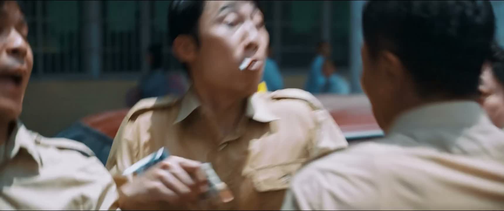 干什么 抢钱啊
