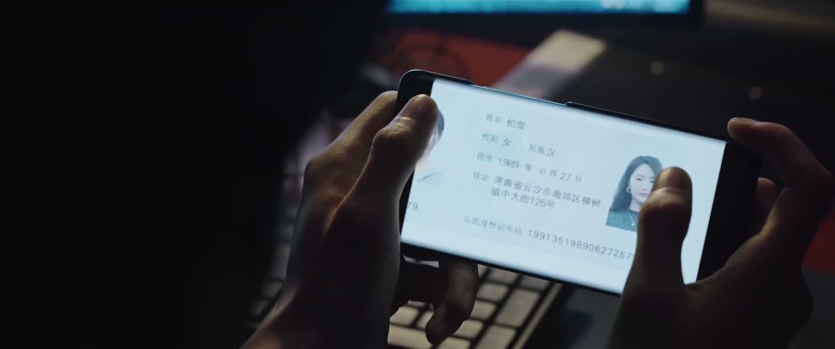 突然就口吐白沫