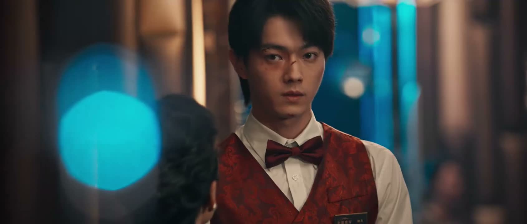 不把客人都吓坏了吗