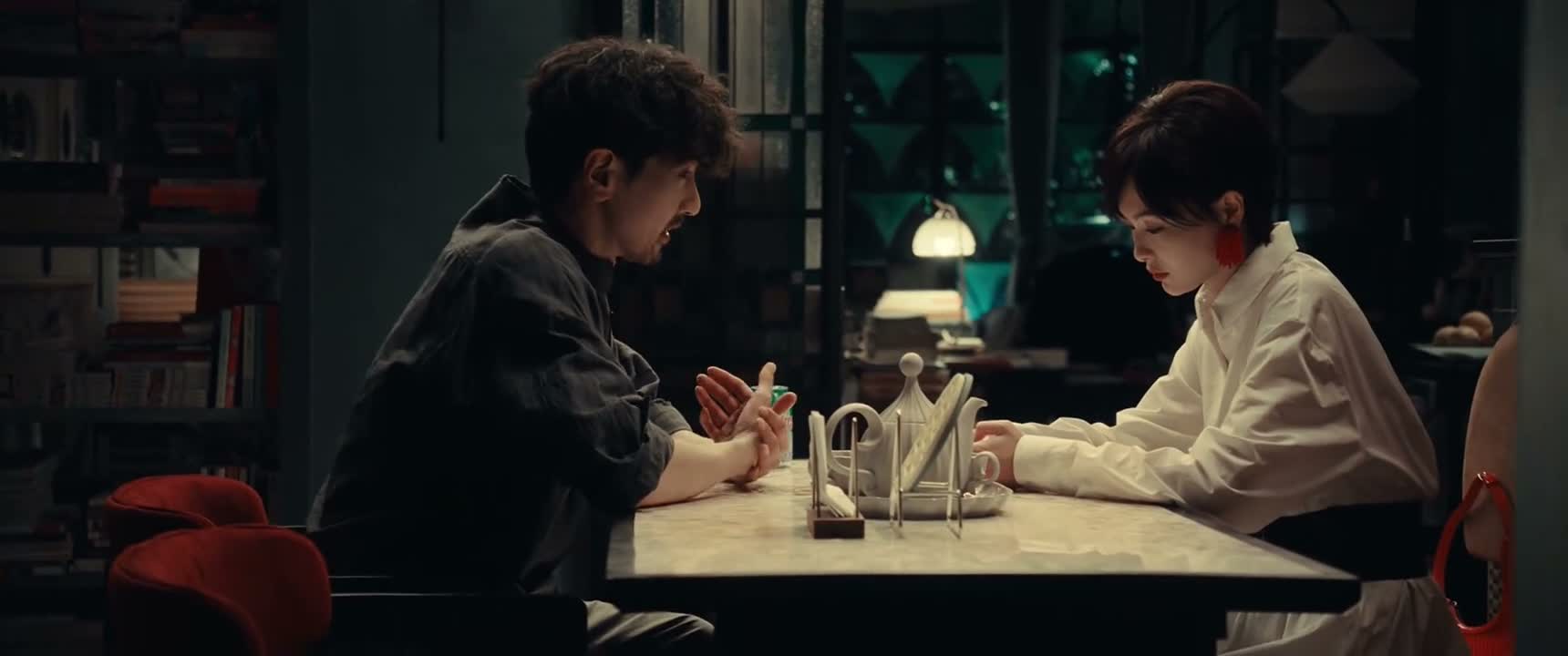 我离开茞星 是因为你把我卖了呀