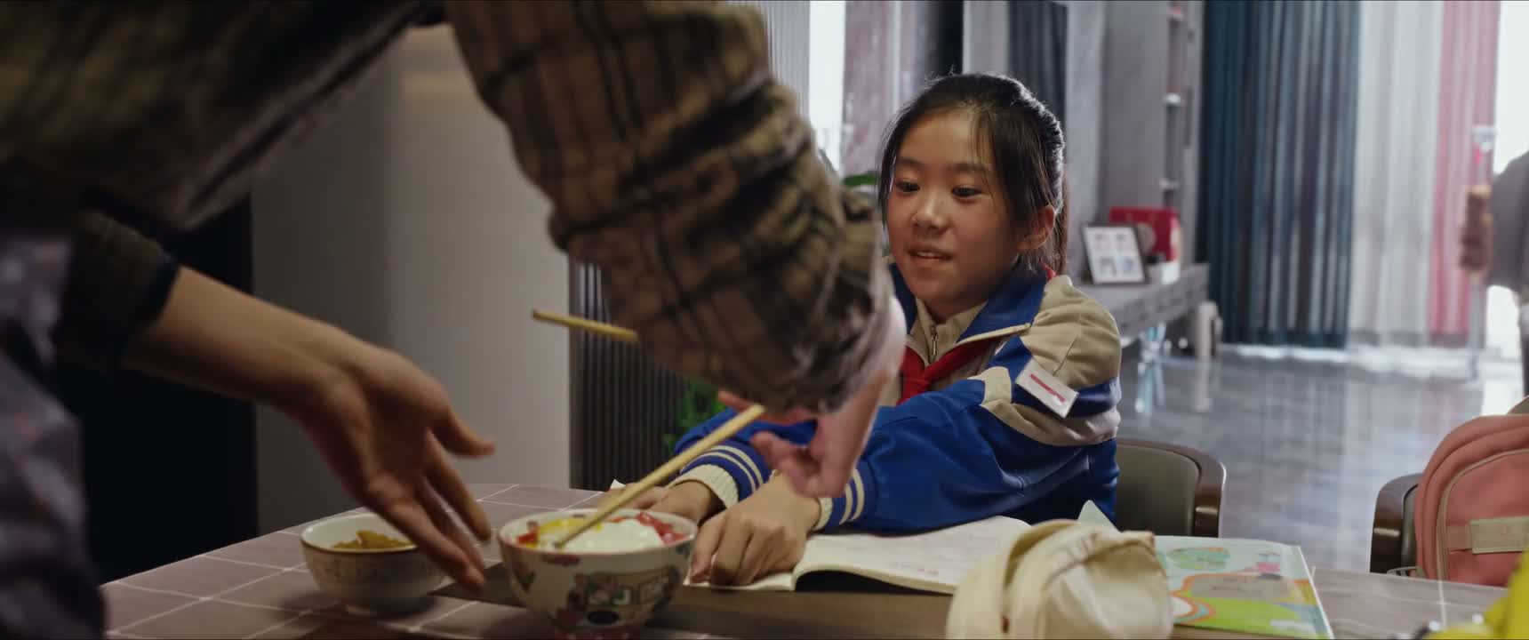 不写了 不写了 爸 我其实不是很饿