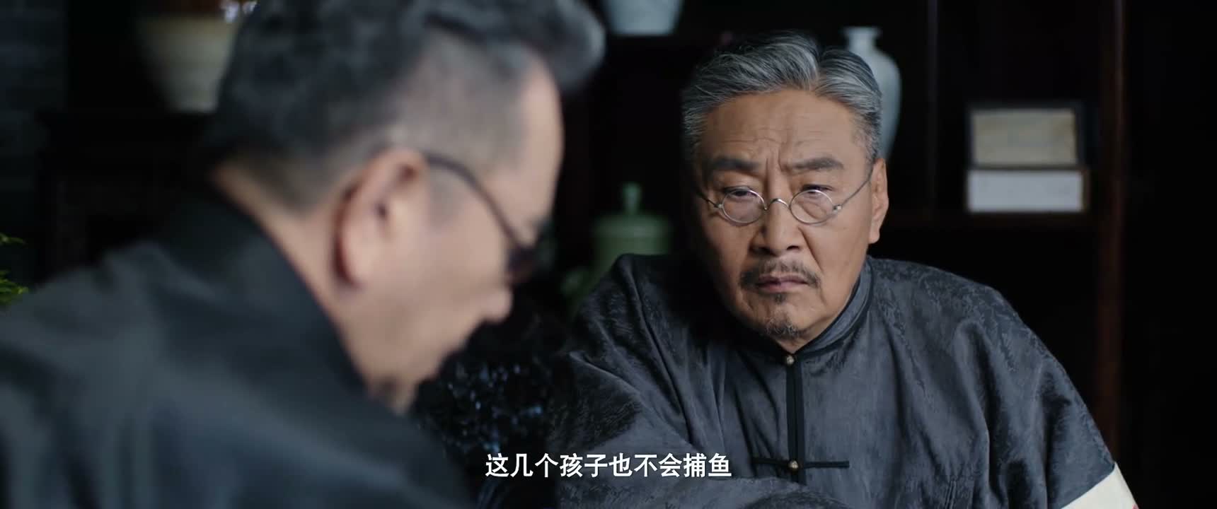 这几个孩子也不会捕鱼