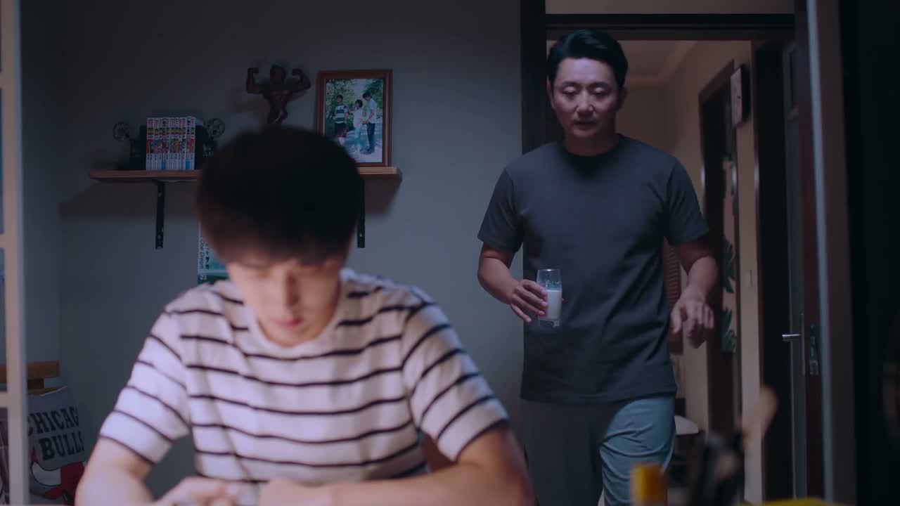 还写作业呢 奥