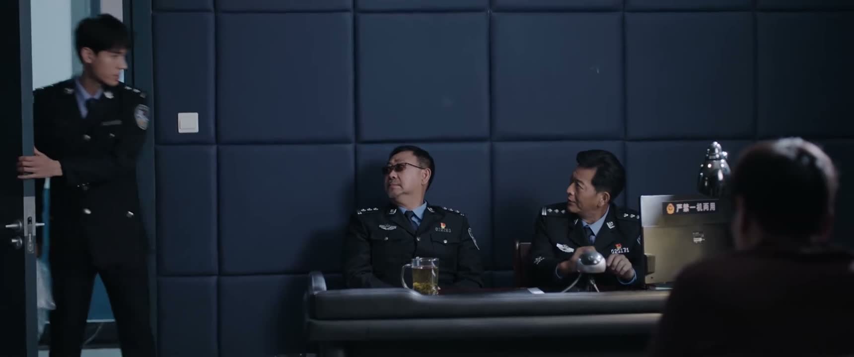 师父 孙队 我想问两句