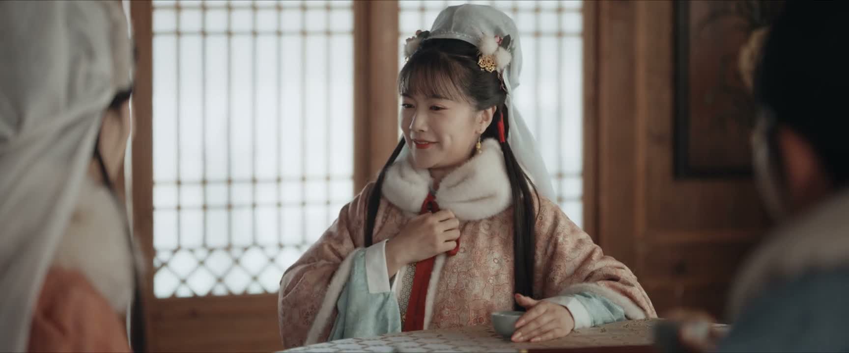 委屈你一下 装扮成我的侍女