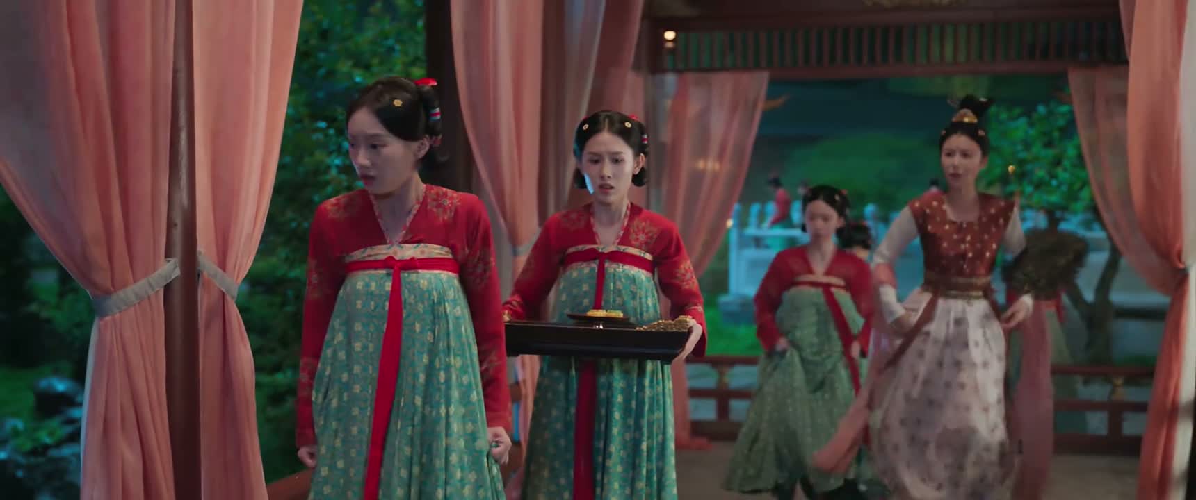你怎么回事儿毛手毛脚