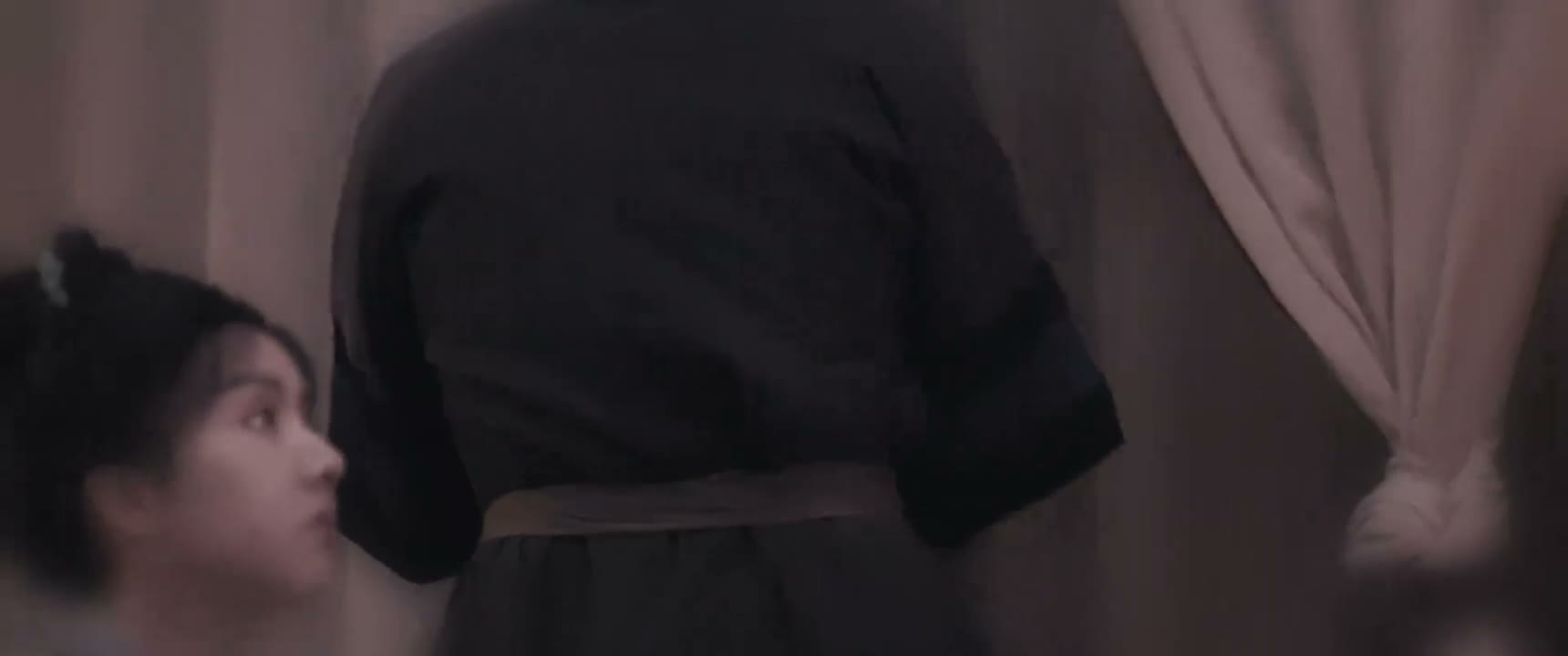女孩子是不能被咬出疤的