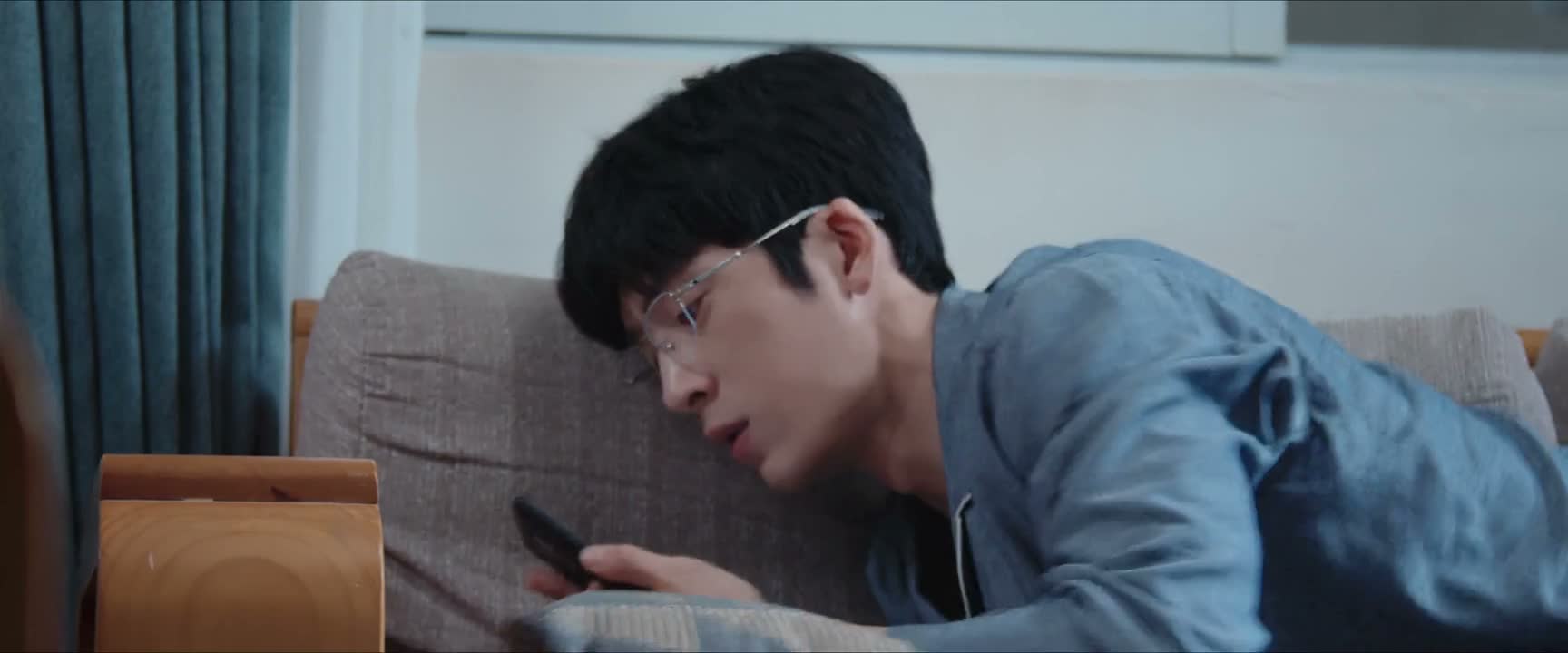 我都一头白发了