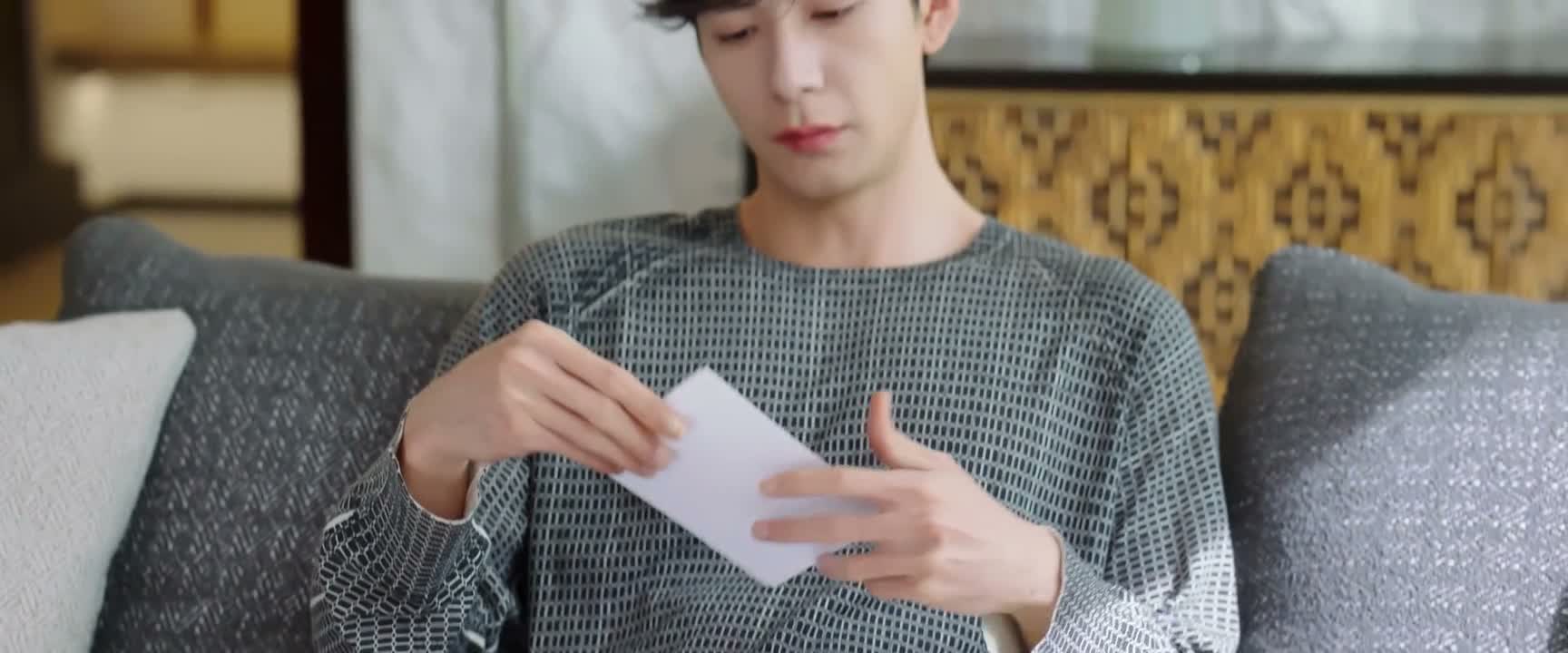你上次让我查的事情有消息了