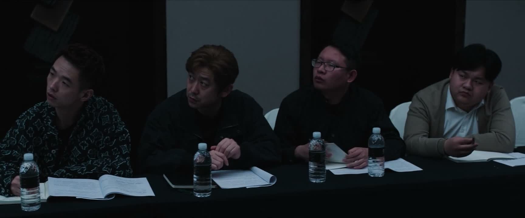 就是要利用一定的神秘感