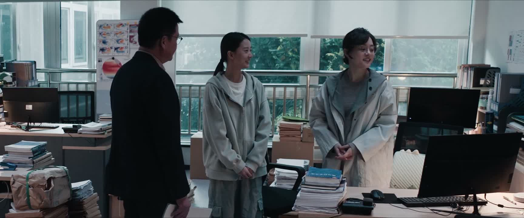 她的论文提纲写得不错