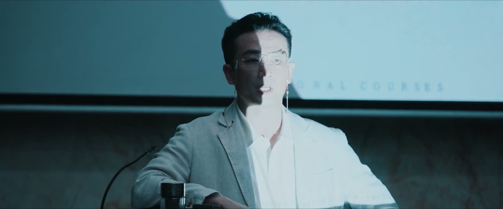 展示你隐藏的另一面