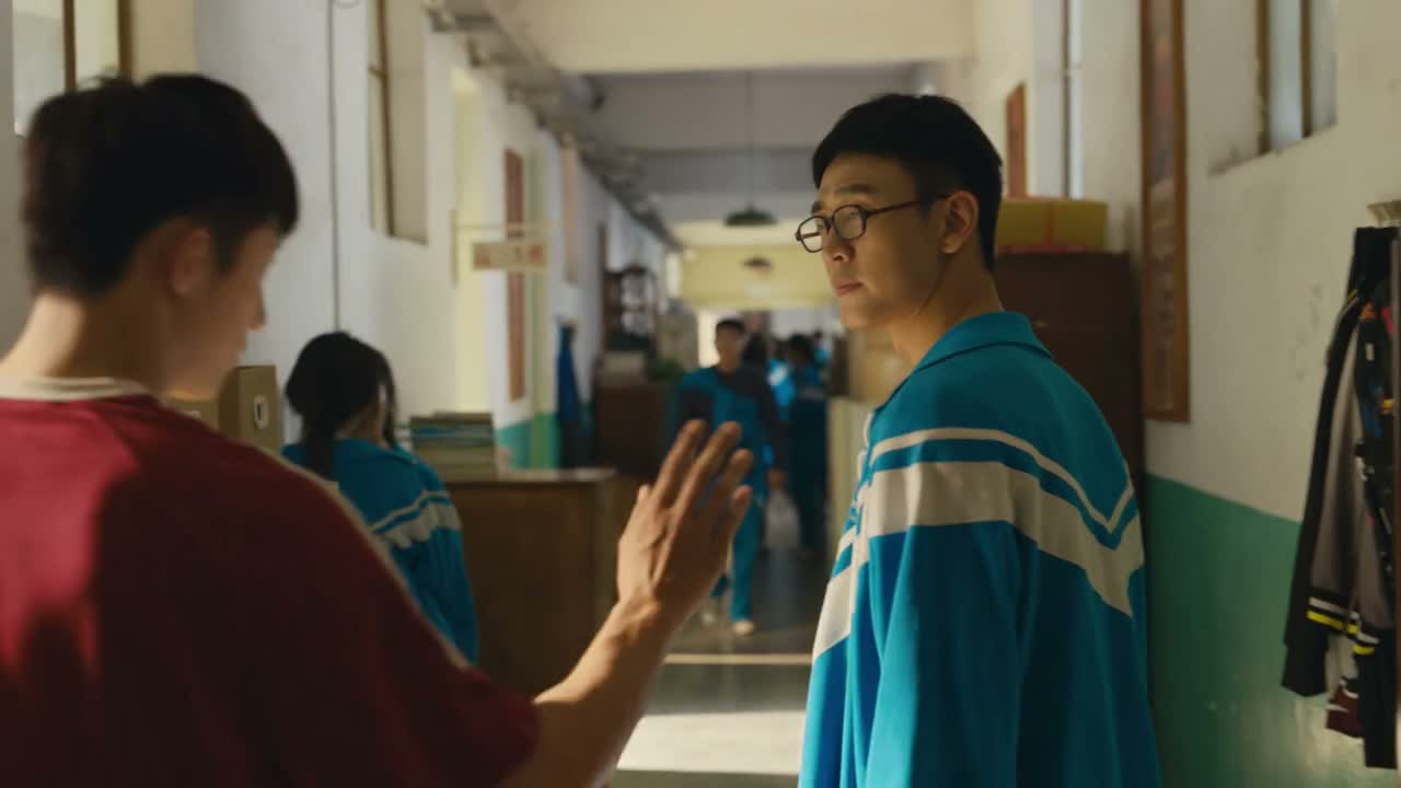 他刚才临走之前