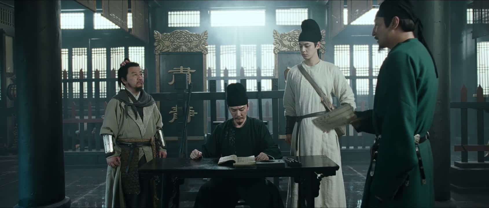 三人一同护送船运
