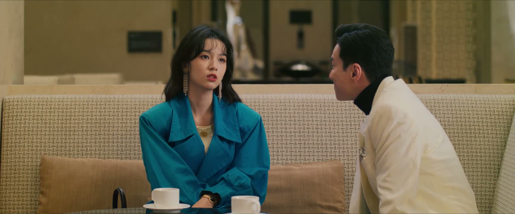 她是和以前不一样了