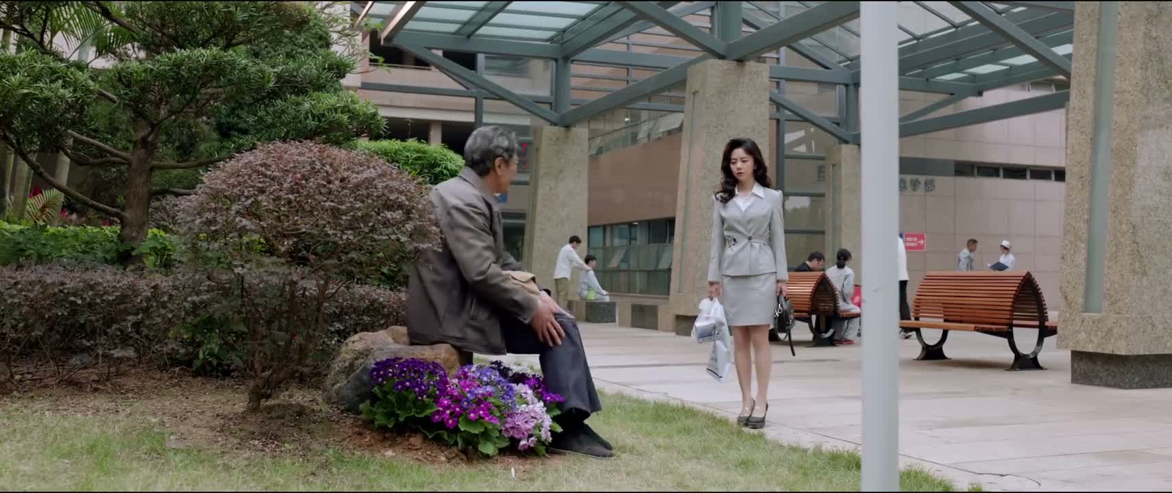 随地乱扔烟头罚款一百