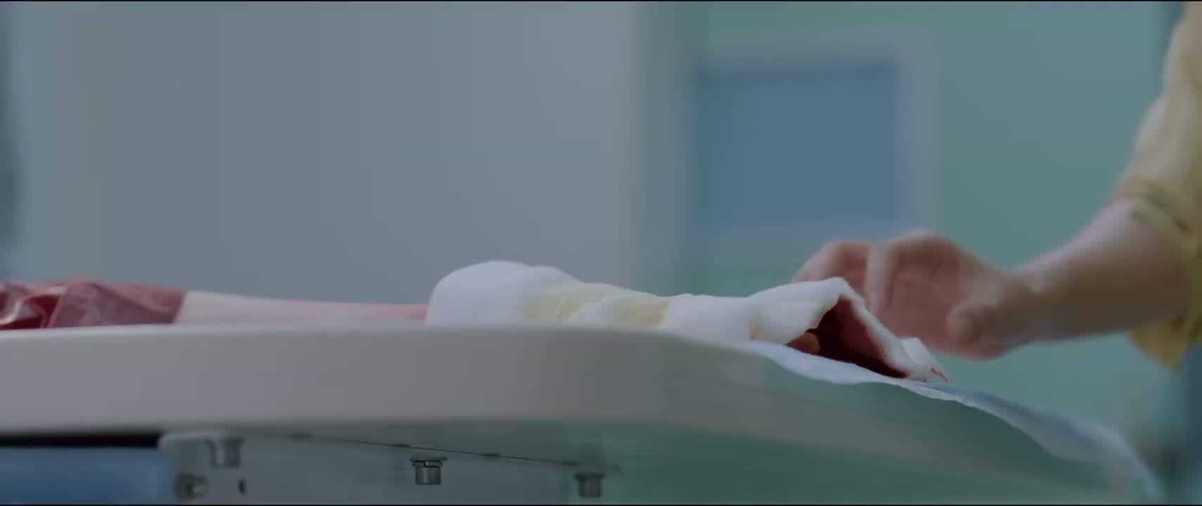 小姨 别看 别动