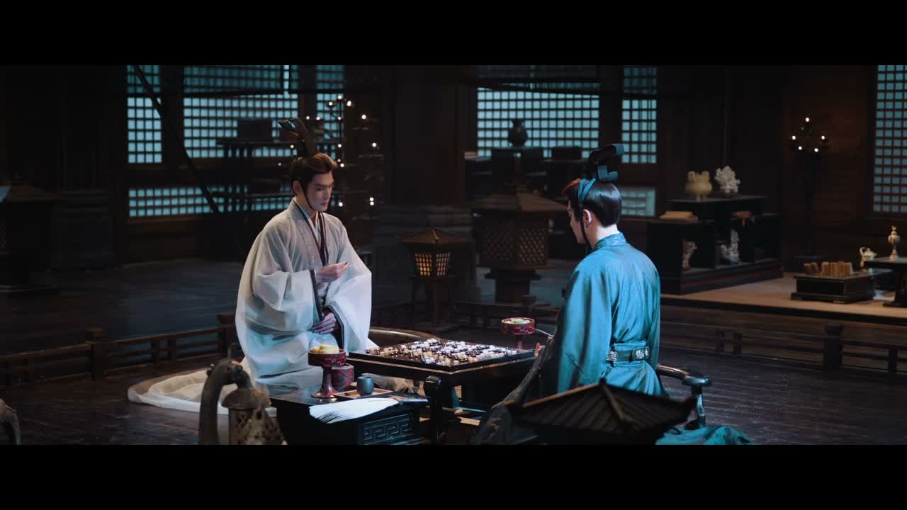 谢大人看着斯文