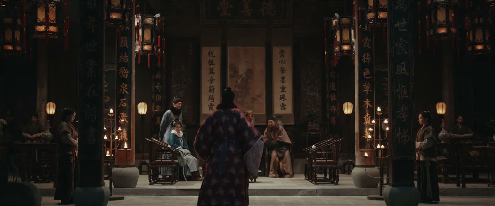 妹妹这是衣锦还乡啊