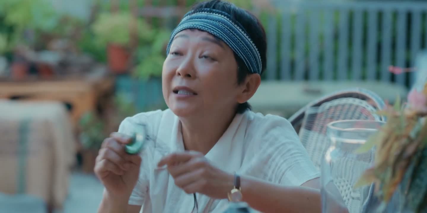 把她的那个嫁妆都拿出来