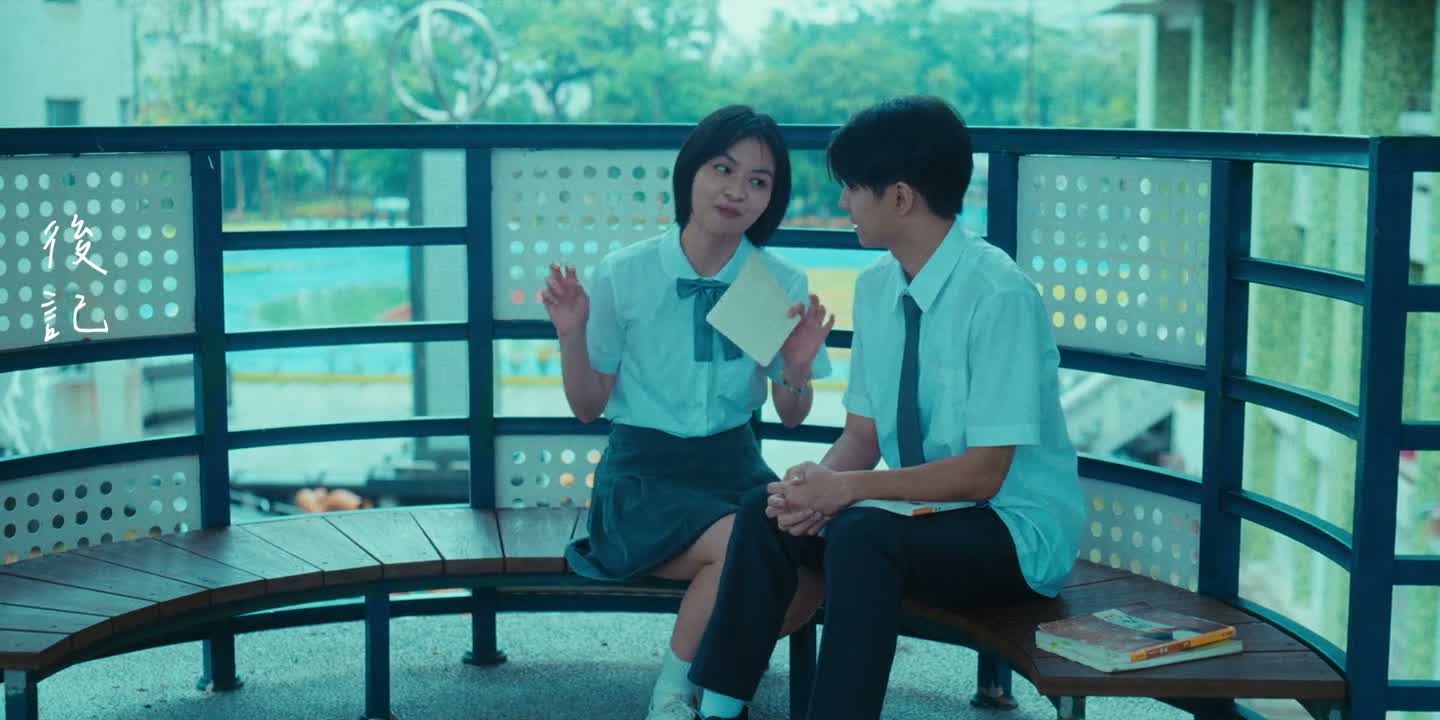 看起来需要帮助的人