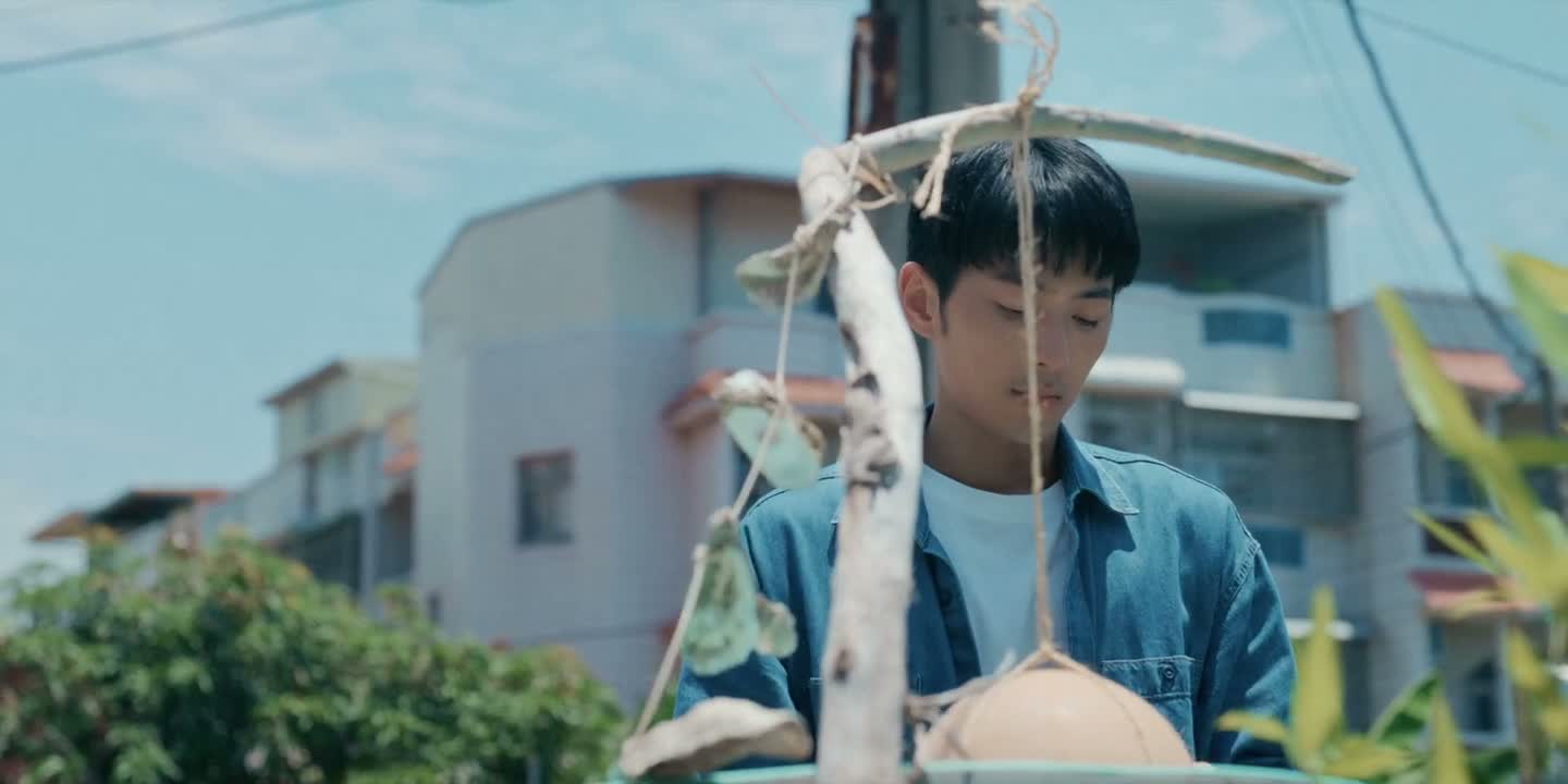 他其实知道