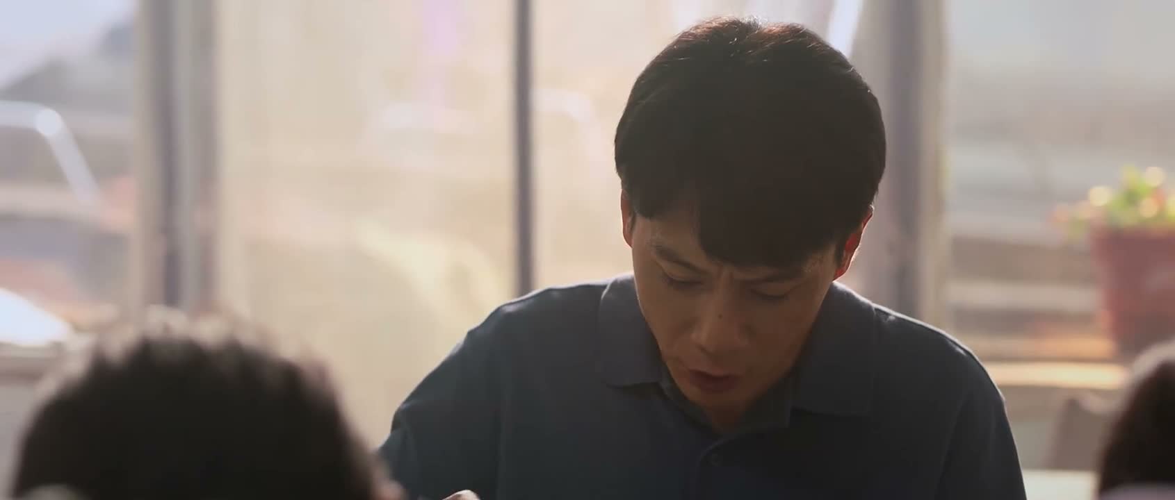 忙着左龙失踪的案子的事