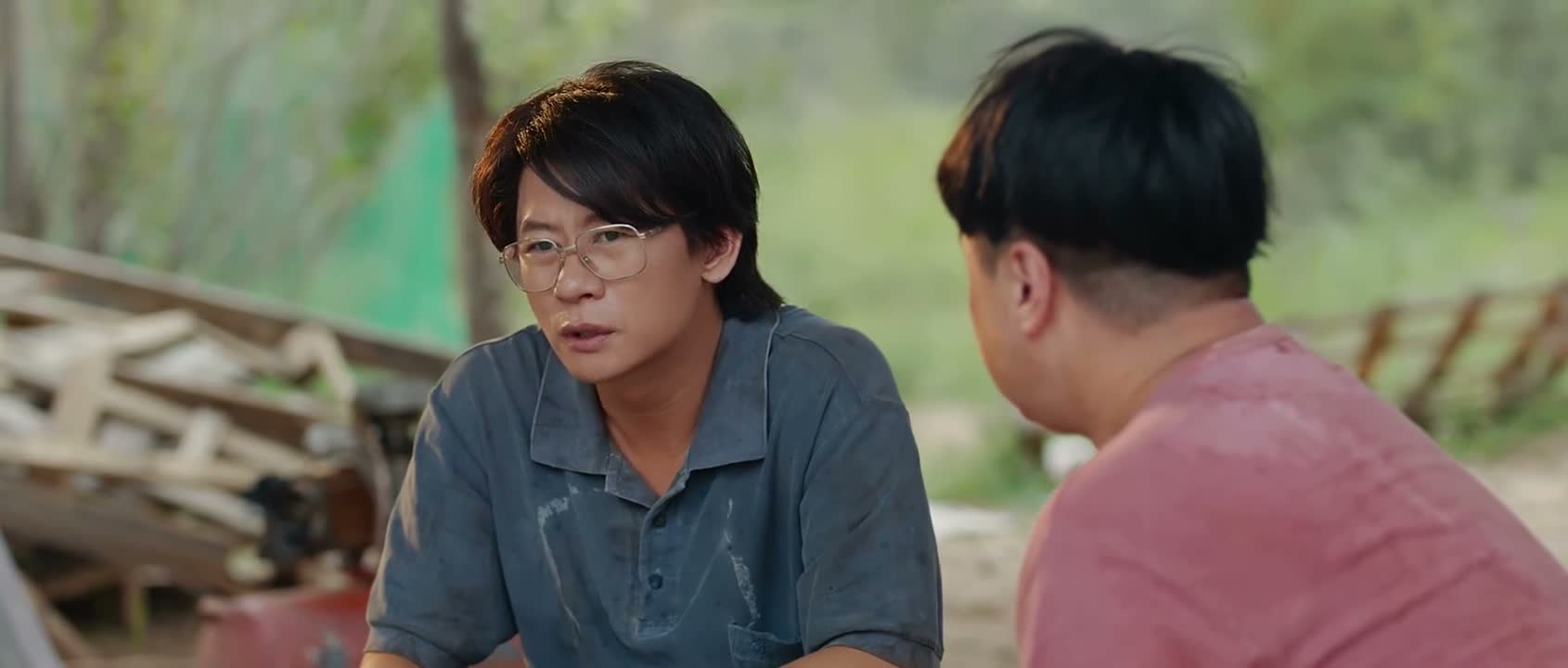 她心里像装着事似的呢