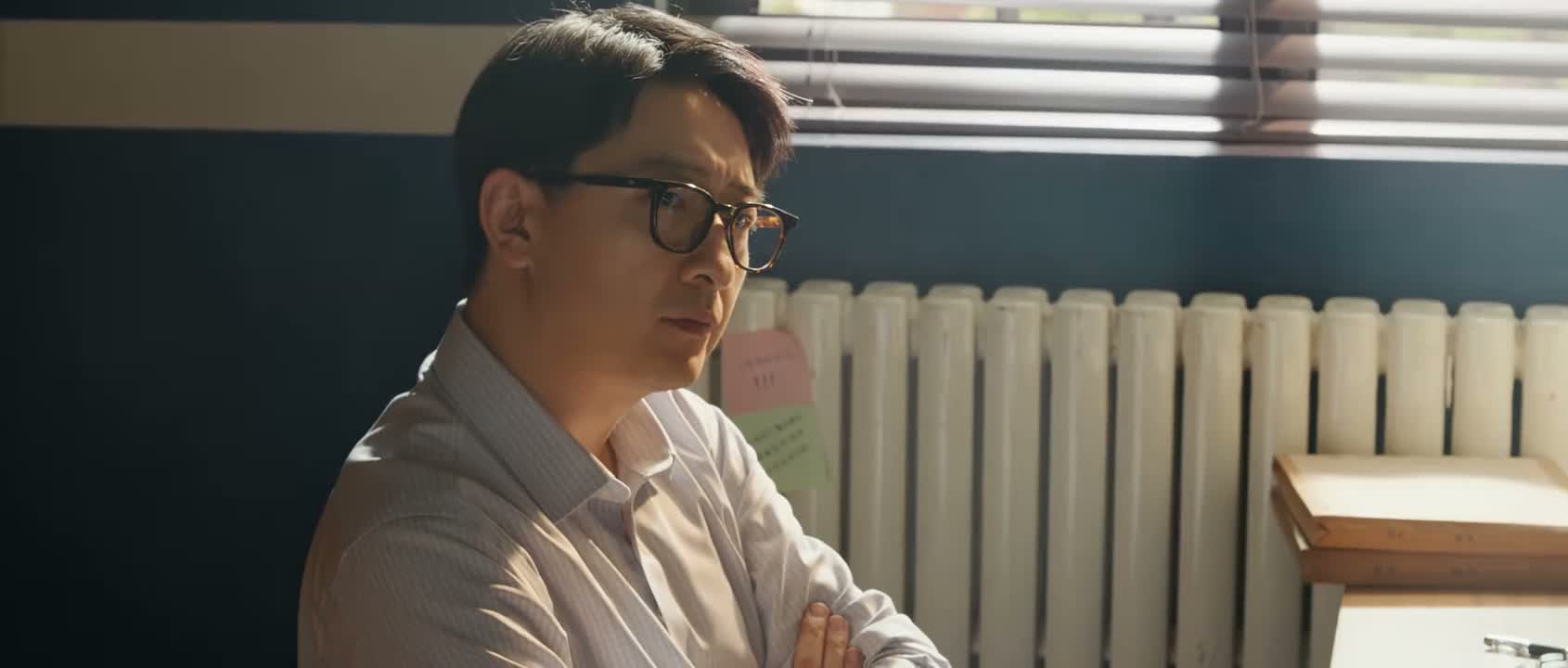 现在大张旗鼓地跑出来