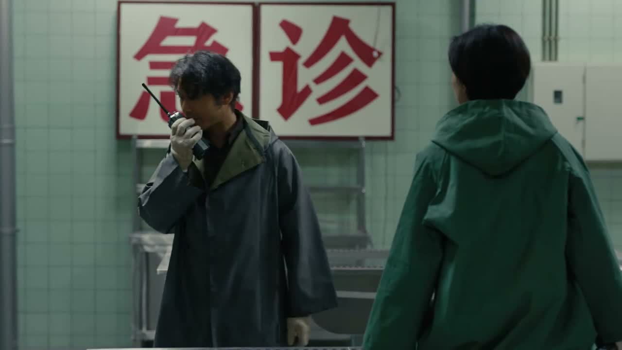喂喂喂 能听到吗 能听到吗 我是郑德诚