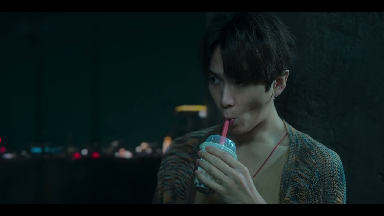 - 王老明 - 王小明啊 玉树临风