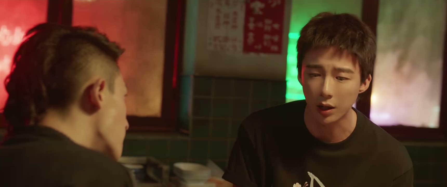 你得给两个女人一个交代