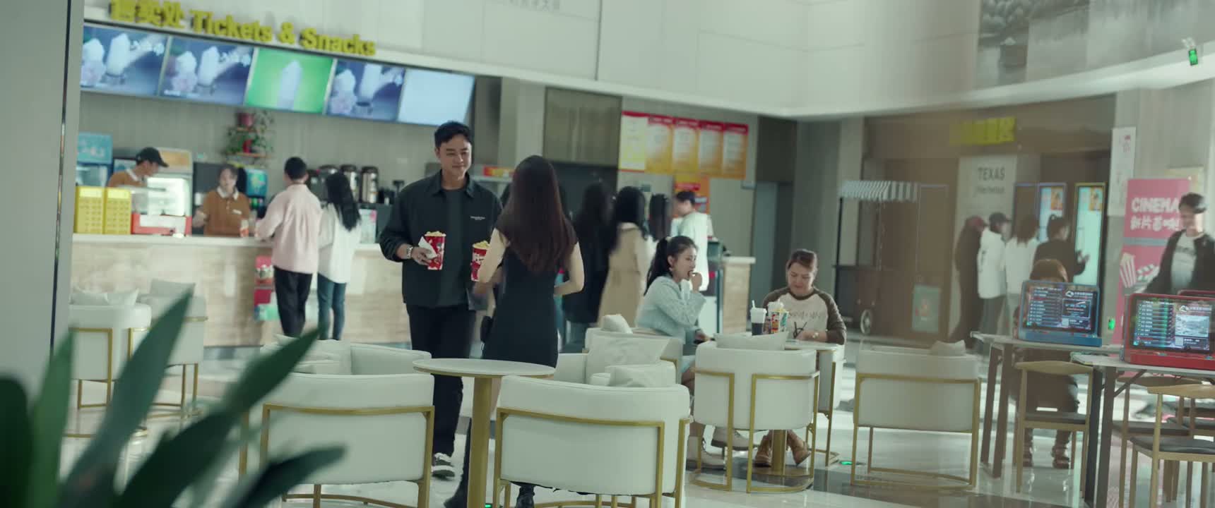我还以为 你会放我鸽子呢
