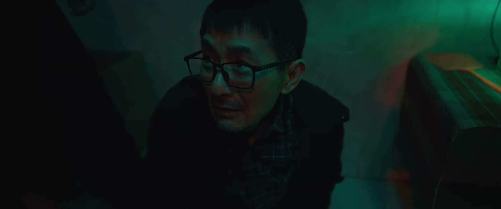 是你跟我都惹不起的人