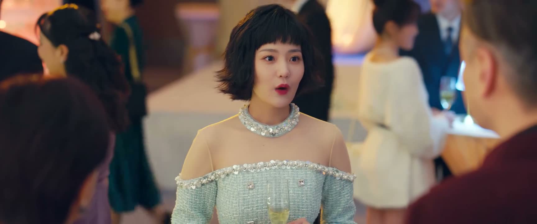 他让我呀 先给你们送上祝福