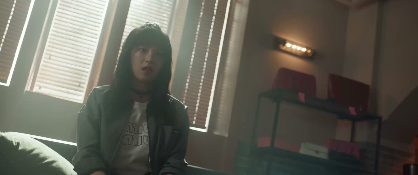 她要真这么问心无愧的话