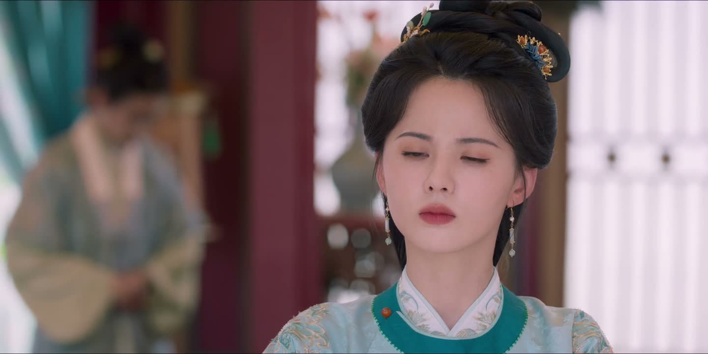 估计是那匹马惹恼了她