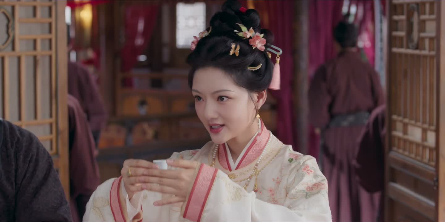正是应该 自罚三杯