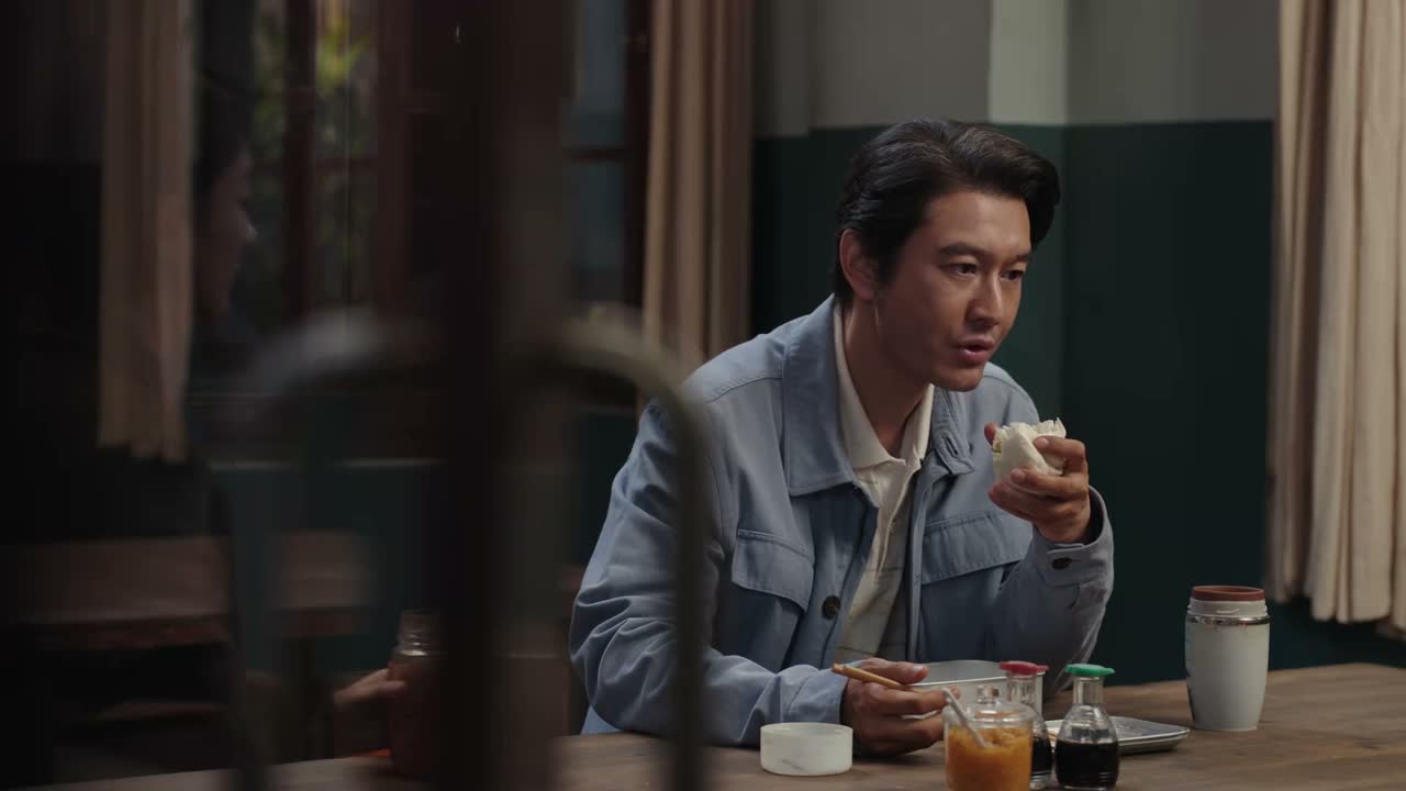 说是我们把自己的根 都给丢了