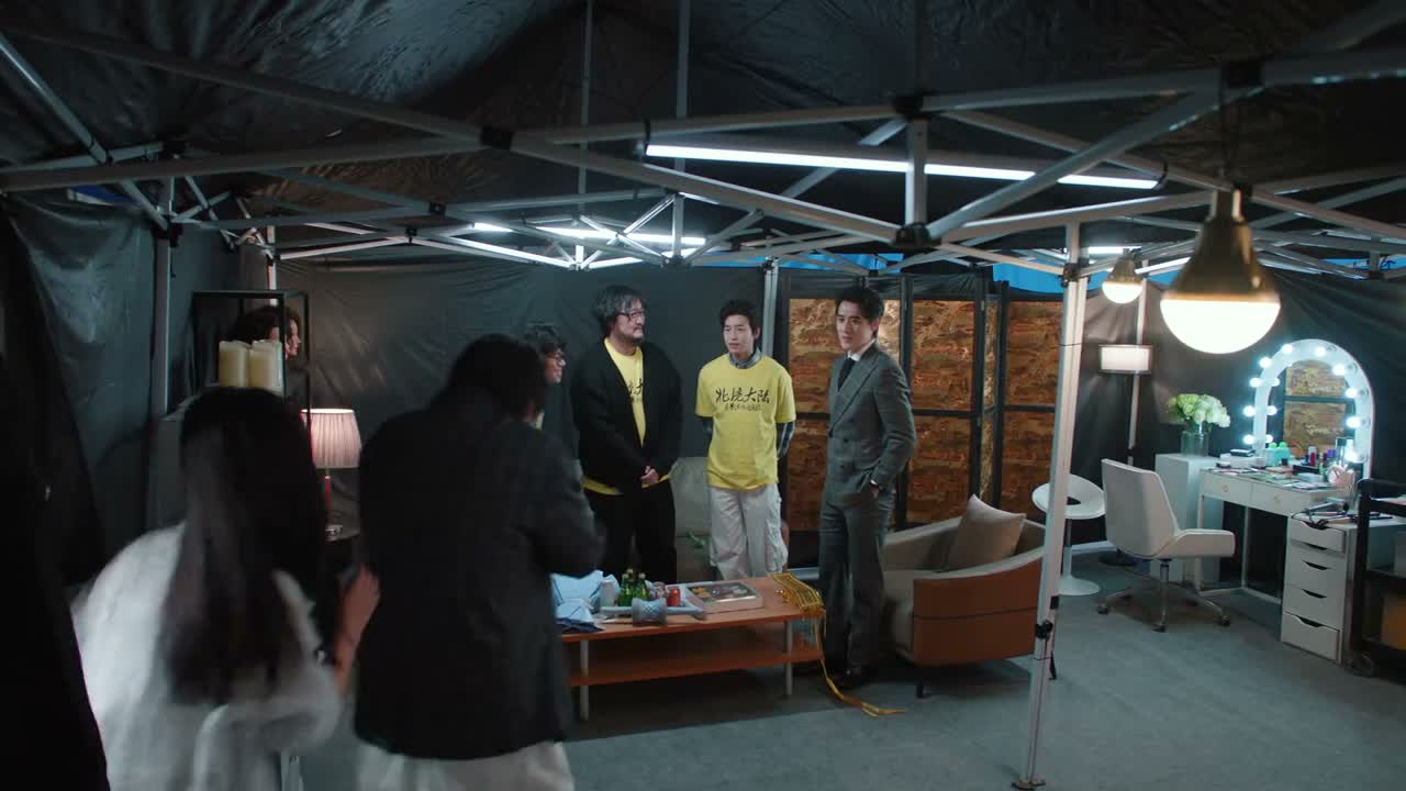马总 你喝点水缓缓 不不 不用