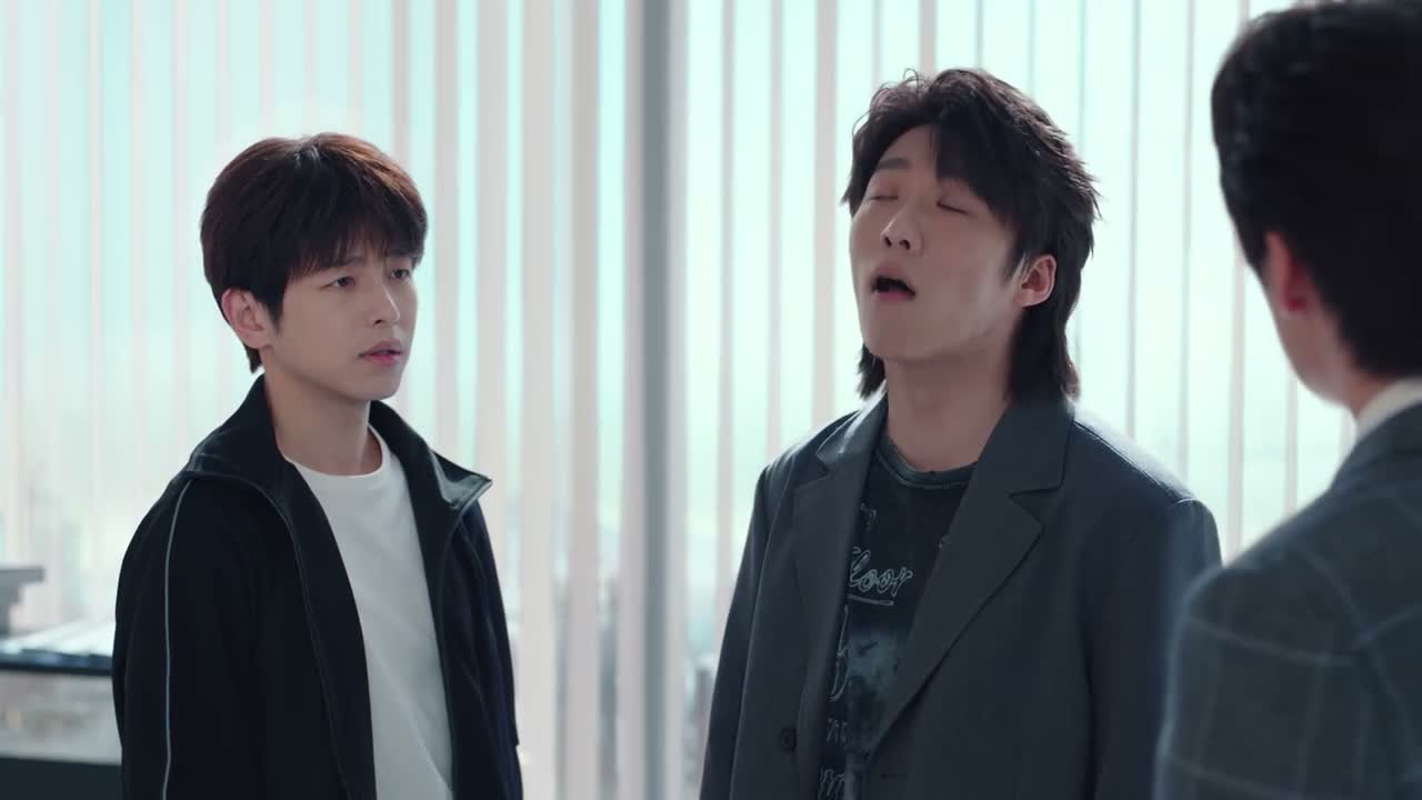 稍微talk(聊)不了 我跟你没有任何东西