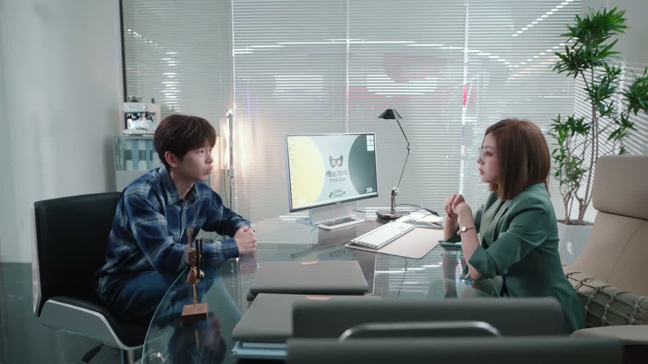 我跟你说啊 我跟司马先生的合同里 没有这一条
