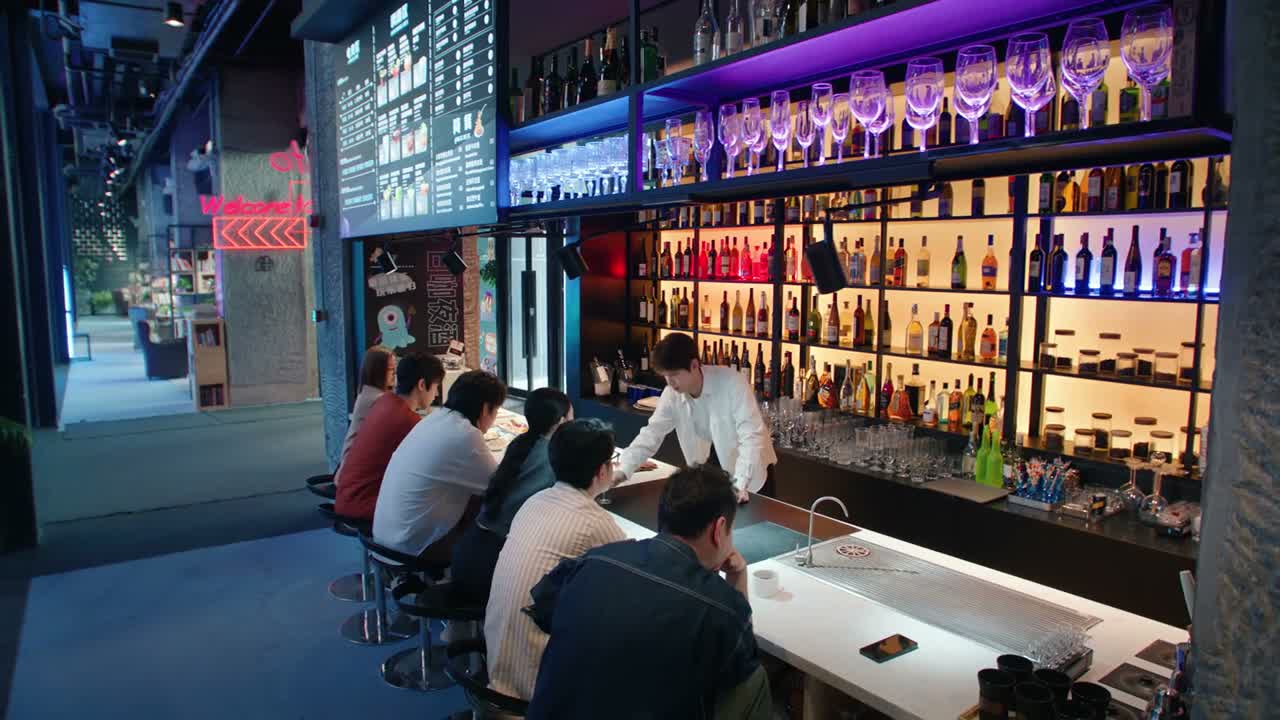 这简直就是捞总的平方啊 他们不敢动我们