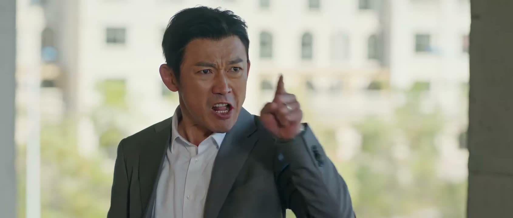 轮得到你说我吗