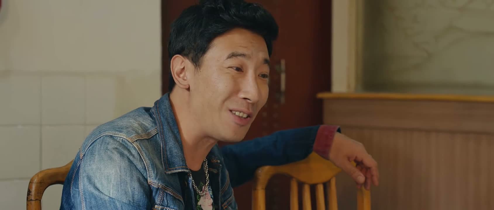 我哪能知道这么多呀 哥