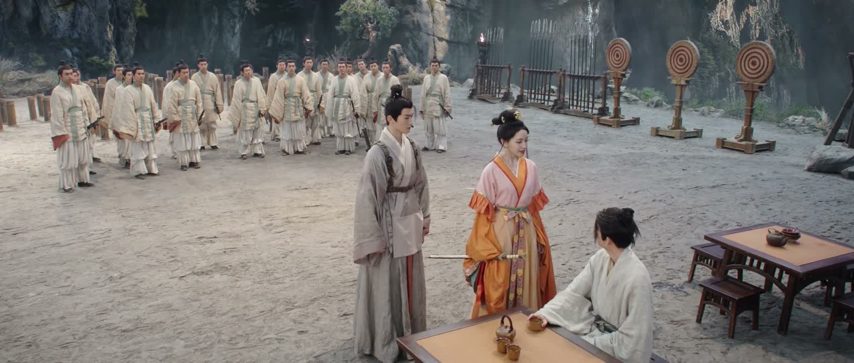 哪个豪杰会鬼鬼祟祟躲起来啊