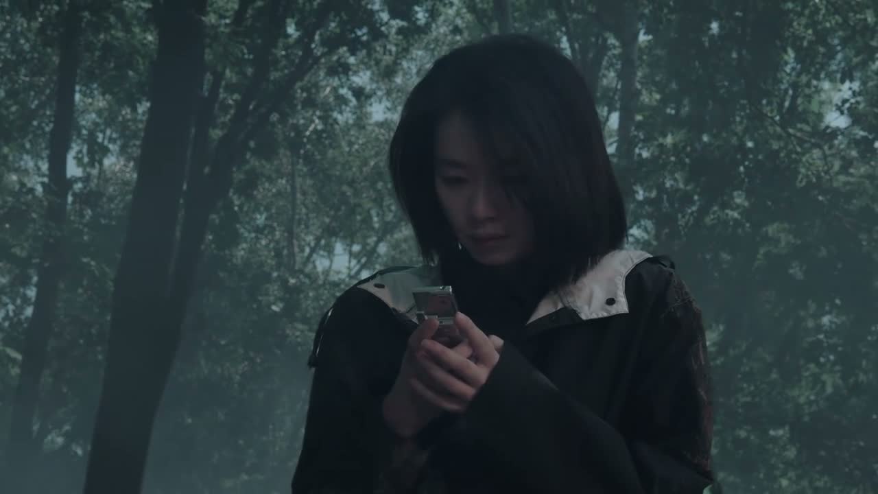 忽然 我发现一件很奇怪的事