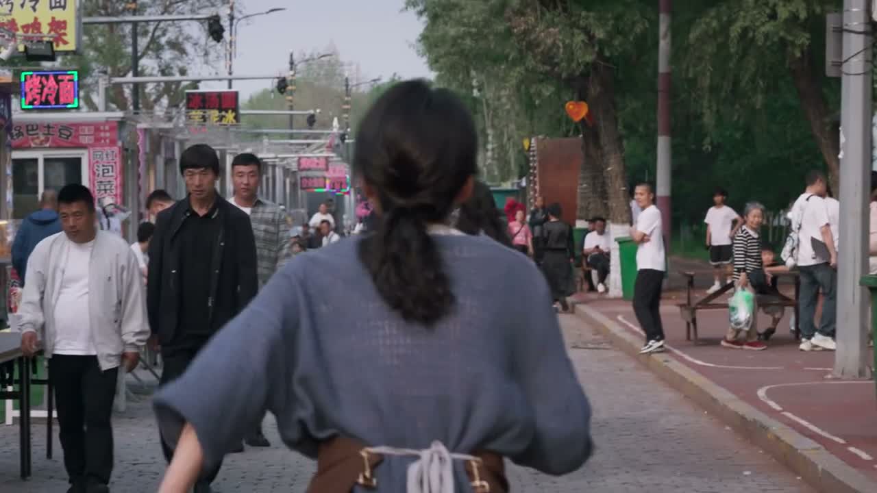 任小名 服务员 好没好啊