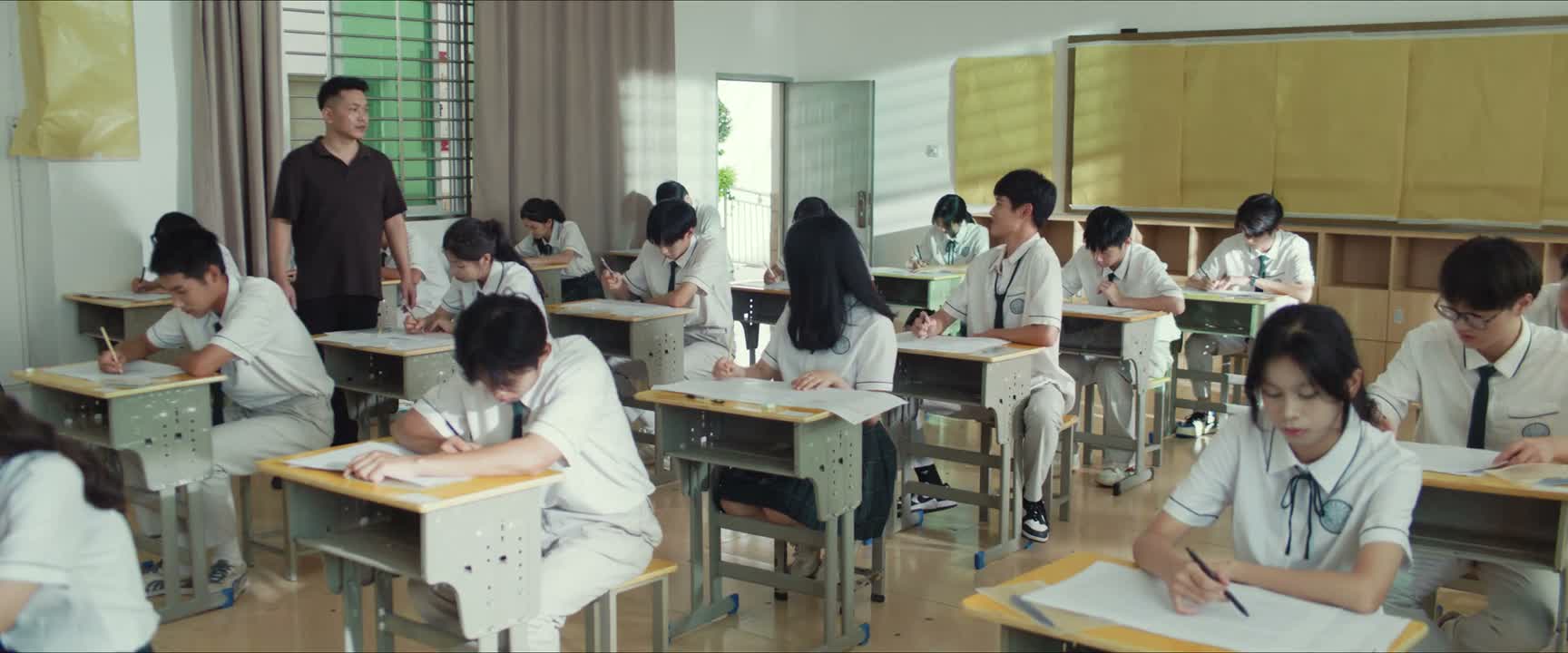 我要上厕所 去吧 不要影响其他同学